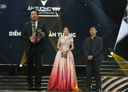 Chính thức giành giải tại VTV Awards, NSND Trung Anh không giấu được hạnh phúc: "Những lúc mệt mỏi, vất vả khi làm phim giờ đã được bù đắp rồi"