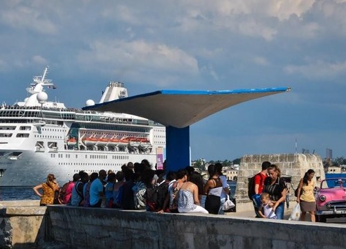 Cuba phản bác các biện pháp siết chặt cấm vận của Mỹ