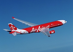 Động cơ phát nổ ngay sau khi cất cánh, máy bay AirAsia hạ cánh khẩn cấp