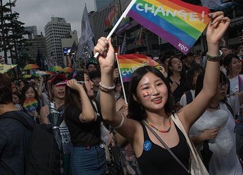 Lễ hội LGBT Hàn Quốc thu hút nhiều kẻ quấy rối hơn người tham gia