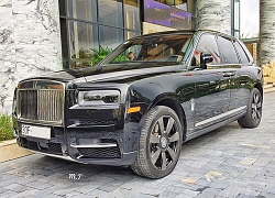 Siêu SUV Rolls-Royce Cullinan của "đại gia điếu cày" Lê Thanh Thản xuống phố với biển mới