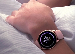 Top 5 smartwatch bán chạy nhất tháng 8 tại Thế Giới Di Động