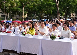 Tưng bừng khai giảng năm học mới: Dạy chữ quan trọng, dạy người, dạy đức, dạy lối sống còn quan trọng hơn