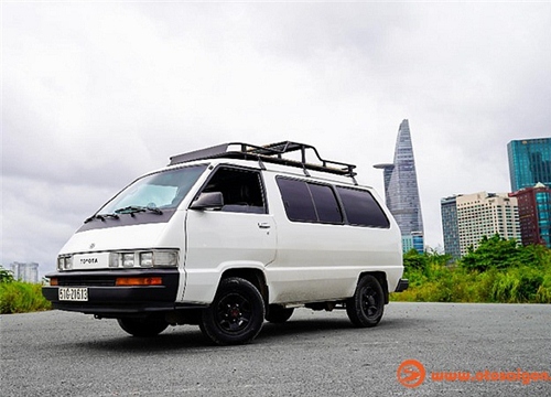 "Hô biến" Toyota Van LE thành nhà di động đi khắp Việt Nam