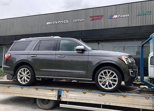 'Khủng long' Ford Expedition 2019 đầu tiên về Việt Nam