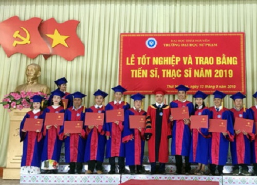 274 tân tiến sĩ, thạc sĩ Trường Đại học Sư phạm Thái Nguyên nhận bằng tốt nghiệp