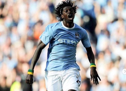 Adebayor đăng ảnh xát muối vào nỗi đau của Arsenal