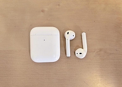 AirPods là tai nghe không dây phổ biến nhất thế giới, kế đến là Galaxy Buds của Samsung