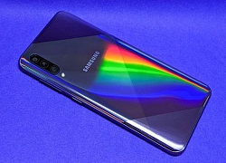 Cận cảnh Samsung Galaxy A50s giá 7,79 triệu đồng tại Việt Nam