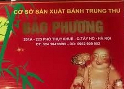 Người dân xếp hàng dài như thời bao cấp để mua bánh trung thu