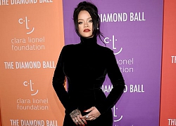 Rihanna bị dìm dáng khi diện váy 'lồng bàn' ôm sát cơ thể