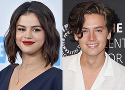 Selena Gomez gây choáng khi thừa nhận từng thích Cole Sprouse, phản ứng của ngôi sao "Zack & Cody" còn đáng chú ý hơn