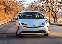 Toyota nâng cấp Prius 2020, thêm an toàn, hỗ trợ Apple CarPlay