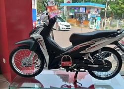 Vừa mở bán, Honda Wave RSX 2019 FI đã khan hàng, chênh giá