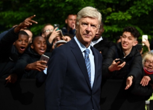 Wenger sắp trở lại, nhưng không phải HLV