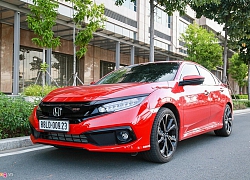 Mua sedan thể thao, nên chọn Honda Civic RS hay Hyundai Elantra Sport?