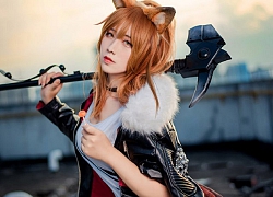 Arknights bất ngờ xuất hiện cosplay Siege hồ ly siêu quyến rũ