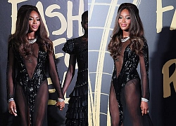 Choáng váng với váy hở bạo của Naomi Campbell