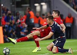 Bayern Munich 3-0 Crevna Zvedza: Lewandowski thăng hoa