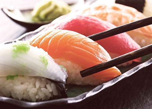 Cảnh báo: Siêu vi khuẩn kháng kháng sinh được tìm thấy trong hải sản sống, ai thích ăn sushi dễ nhiễm vi khuẩn nhất