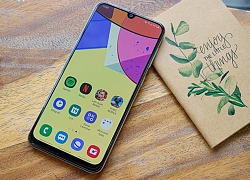 Galaxy A50s - xài màn hình 'hạng sang' trên điện thoại tầm trung