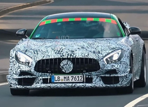 Mercedes-AMG GT R Black Series 2020 hứa hẹn sẽ là một "quái thú" trên đường đua