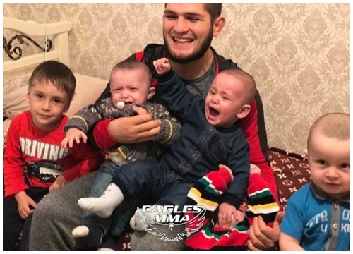 Người đàn ông của gia đình Khabib Nurmagomedov: Nghe lời mẹ "không đánh người", tự chăm sóc các con