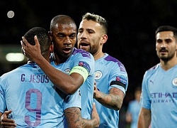 Pep vá hàng thủ bằng Fernandinho: Vui nhưng vẫn lo