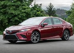 Top 10 xe hơi cỡ trung bán chạy nhất thế giới: Toyota Camry 'vô đối'