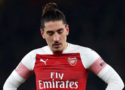 Bellerin tái xuất sân cỏ sau 8 tháng dưỡng thương