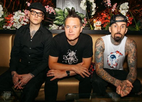 Blink-182 phát hành album mới: "Những bài hát được viết ra từ sự tuyệt vọng"