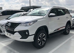 Cận cảnh Toyota Fortuner TRD hơn 1 tỷ đồng tại Việt Nam