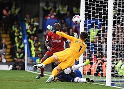 "Đôi cánh tử thần" giáng đòn, Liverpool hạ gục Chelsea ngay tại Stamford Bridge