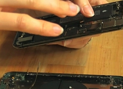 iFixit: iPhone 11 Pro đi kèm với phần cứng hỗ trợ sạc ngược không dây