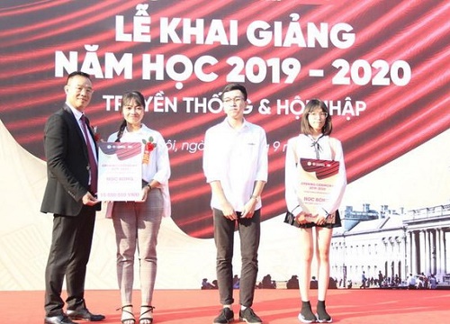 Khai giảng chương trình học 4 năm được cấp hai bằng đại học