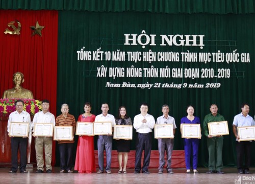 Người dân Nam Đàn tự nguyện hiến hơn 2,2 triệu m2 đất xây dựng nông thôn mới