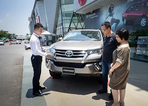 Toyota Fortuner: Vì sao ông hoàng SUV đa dụng vẫn ngự trị ?