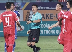 Trọng tài V-League tiếp tục bẻ còi: Căn bệnh nan y chưa có thuốc chữa