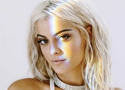 Bebe Rexha trở lại với ca khúc kể về câu chuyện của nàng Tiên Hắc Ám