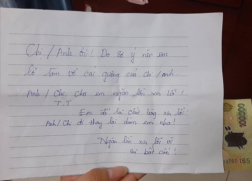 Bị người lạ làm vỡ gương xe, cô gái chia sẻ 'muốn giận cũng không được' vì lý do này