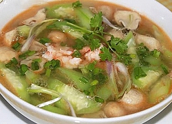 Canh mướp nấm rơm