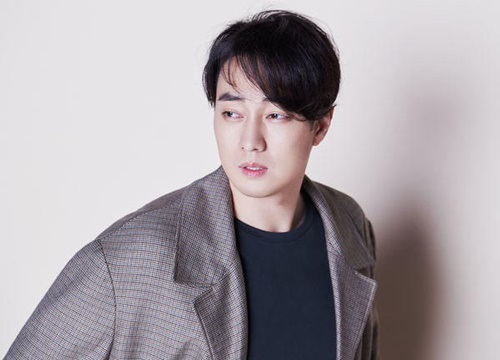 'Ông hoàng phim bi' So Ji Sub trở lại với phim kinh dị 'Confession'