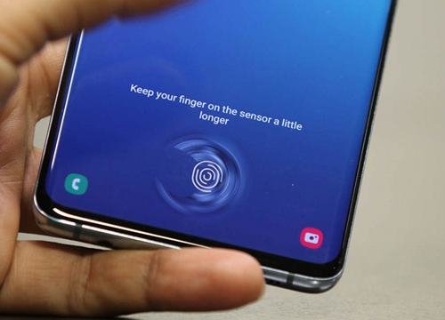 Cảm biến vân tay Galaxy S11 có thể thuận tiện hơn khi sử dụng