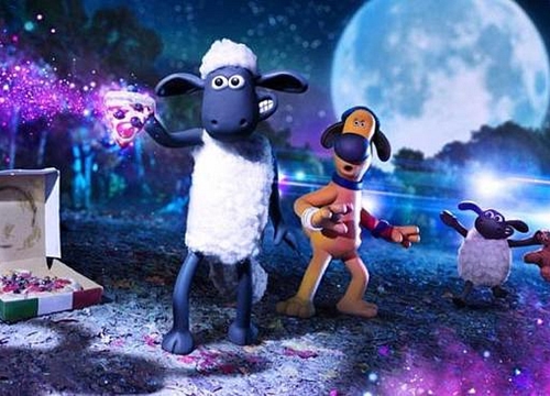 'Shaun the Sheep: Farmageddon' mang cả tuổi thơ của biết bao người trở lại với câu chuyện của cừu Shaun, chó Bitzer và một người bạn ngoài hành tinh