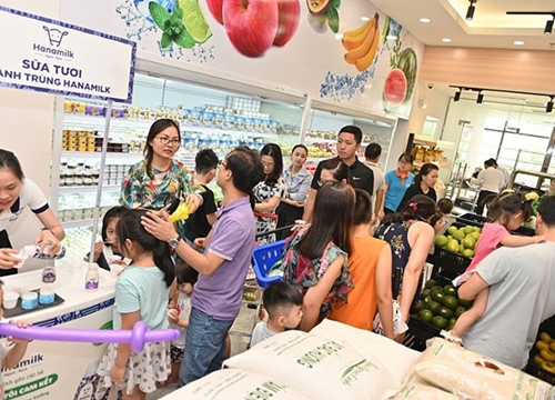 Sunshine Group tưng bừng khai trương siêu thị Sunshine Mart