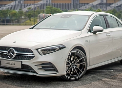 Cận cảnh Mercedes-AMG A 35 sedan vừa ra mắt ĐNÁ, giá hơn 83.000 USD