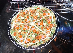 Du khách xuýt xoa với món &#8220;pizza Đà Lạt&#8221;