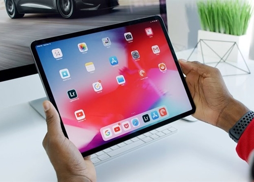 iPad 10.2 inch chính thức lên kệ Apple Store