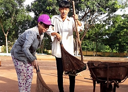 Sống tạm trong góc trường, dùng ké máy tính bạn, giành Huy chương bạc Tin học