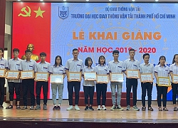 Trường ĐH GTVT TP.HCM trao gần 100 suất học bổng cho tân sinh viên